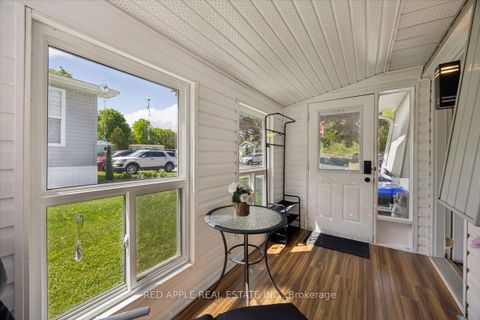 Photo 18 at 30 Flora Court, Rural Innisfil, Innisfil