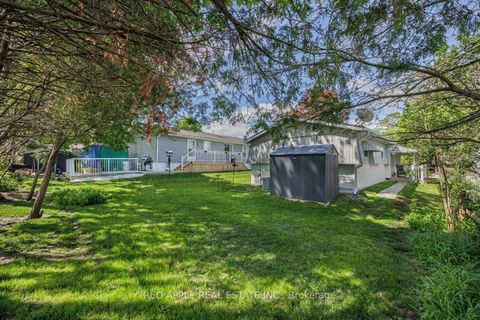 Photo 31 at 30 Flora Court, Rural Innisfil, Innisfil