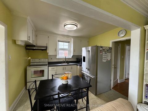 Photo 3 at 66 Beechborough Avenue, Greenbrook, Toronto