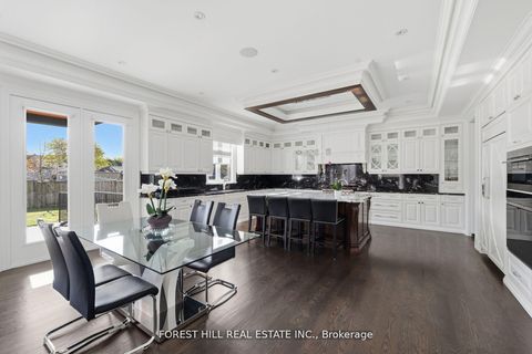 Photo 12 at 39 Patricia Drive E, King City, King