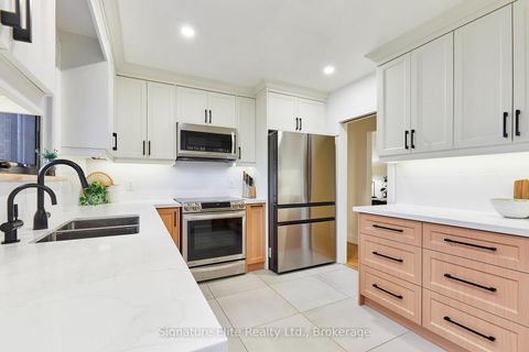 Photo 7 at 69 Regency Square, Guildwood, Toronto
