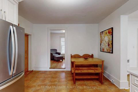 Photo 14 at 64 Powell Street, Mill Pond, Richmond Hill