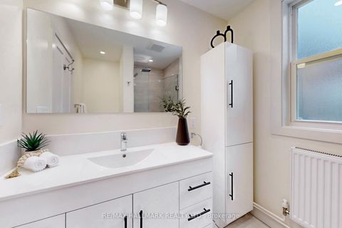 Photo 15 at 64 Powell Street, Mill Pond, Richmond Hill