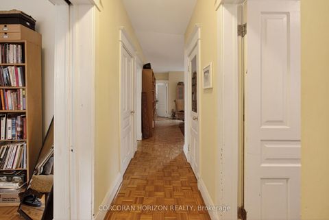 Photo 4 at 355 Parkside Drive, Swansea, Toronto