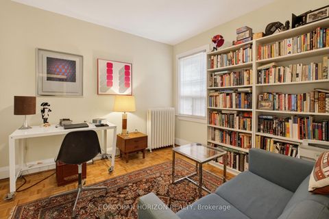 Photo 7 at 355 Parkside Drive, Swansea, Toronto