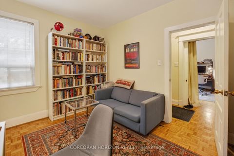Photo 9 at 355 Parkside Drive, Swansea, Toronto