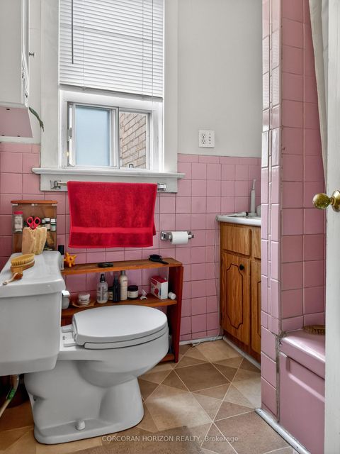Photo 21 at 355 Parkside Drive, Swansea, Toronto