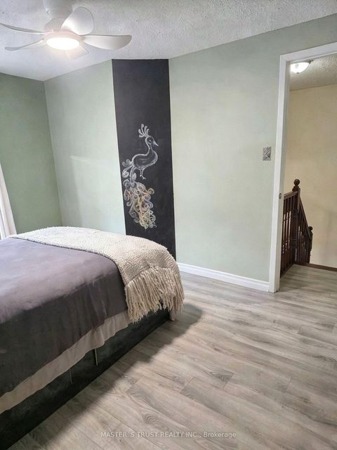 Photo 13 at 22 O'Halloran Crescent, Milliken, Toronto