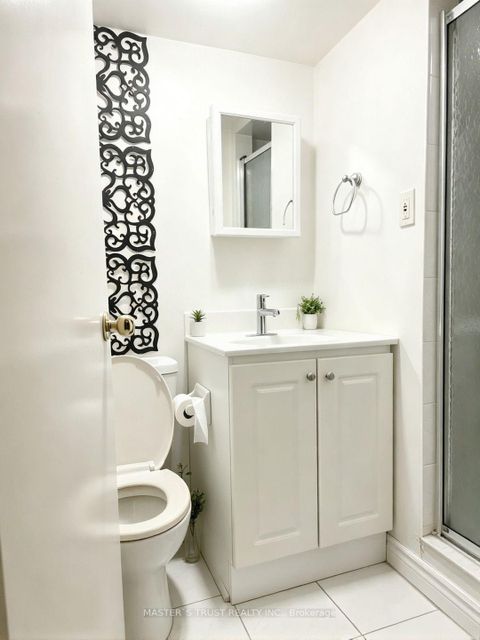Photo 27 at 22 O'Halloran Crescent, Milliken, Toronto