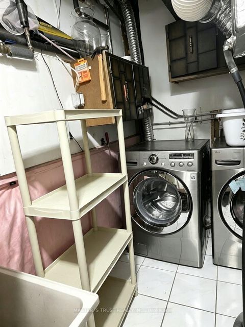Photo 28 at 22 O'Halloran Crescent, Milliken, Toronto