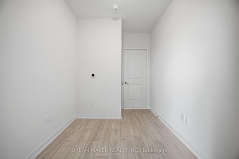 Photo 17 at 511 - 38 Annie Craig Drive, Mimico, Toronto