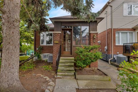 Photo 0 at 1 Rambert Crescent, Swansea, Toronto