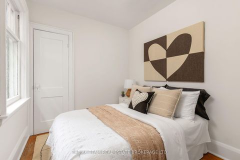 Photo 14 at 1 Rambert Crescent, Swansea, Toronto