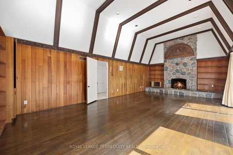 Photo 26 at 2 Chieftain Crescent, Windfields, Toronto