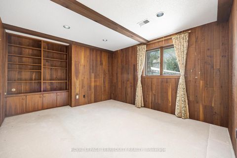 Photo 32 at 2 Chieftain Crescent, Windfields, Toronto
