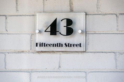 Photo 3 at 43 Fifteenth Street, New Toronto, Toronto