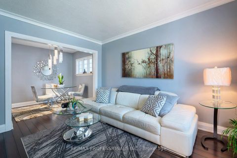 Photo 7 at 43 Fifteenth Street, New Toronto, Toronto