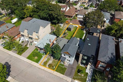 Photo 35 at 43 Fifteenth Street, New Toronto, Toronto