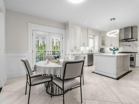 Photo 13 at 12 Anglin Drive, Jefferson, Richmond Hill
