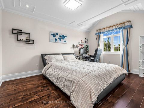 Photo 19 at 12 Anglin Drive, Jefferson, Richmond Hill