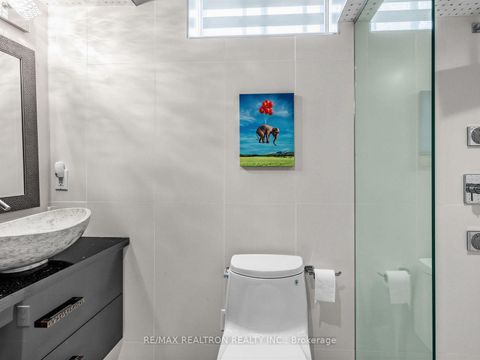 Photo 35 at 12 Anglin Drive, Jefferson, Richmond Hill