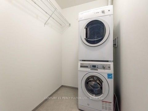 Photo 12 at 4007 - 70 Temperance Street, Bay Street Corridor, Toronto