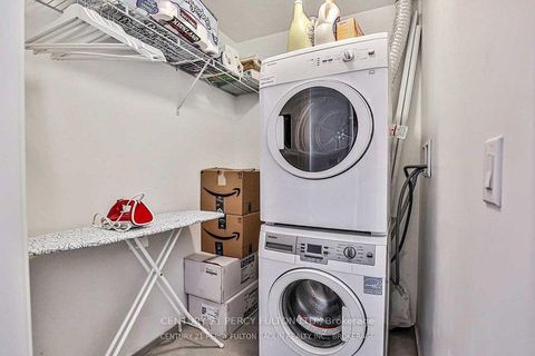 Photo 13 at 4007 - 70 Temperance Street, Bay Street Corridor, Toronto