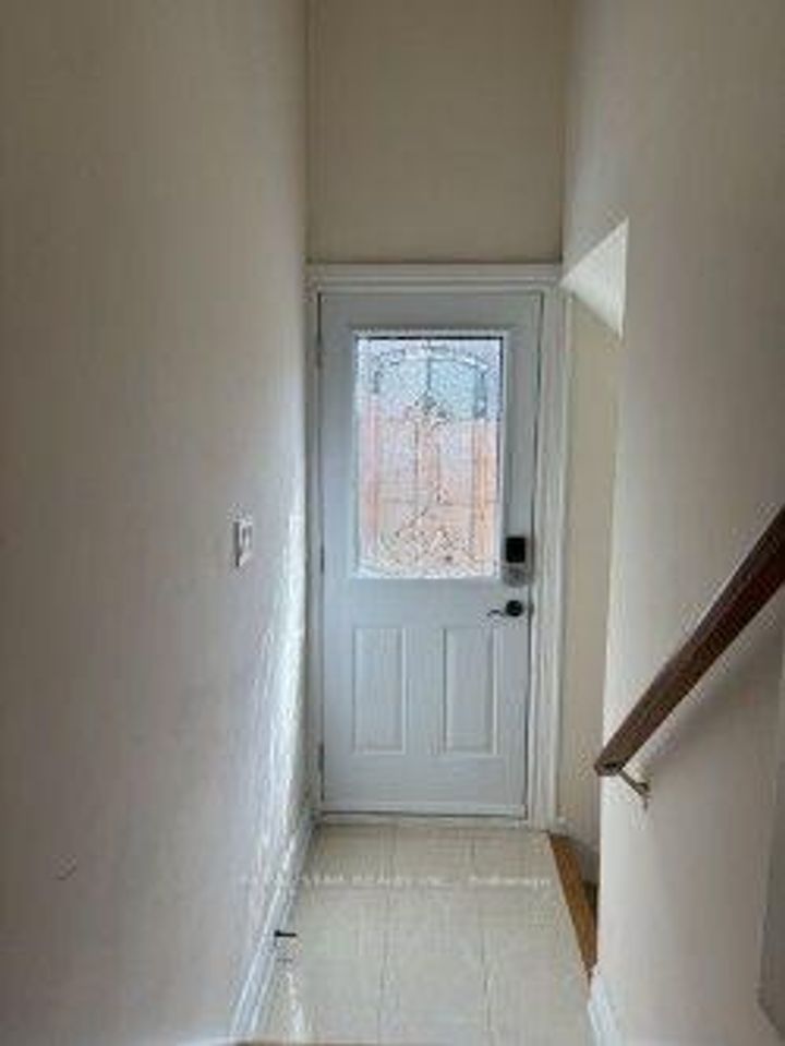 Photo 19 at 29 Westwood Lane, South Richvale, Richmond Hill