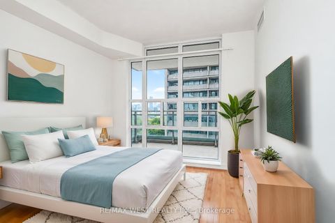 Photo 6 at 1211 - 736 Spadina Avenue, University, Toronto
