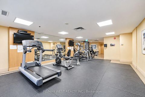 Photo 9 at 1211 - 736 Spadina Avenue, University, Toronto