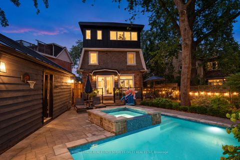 Photo 33 at 20 Edgewood Crescent, Moore Park, Toronto
