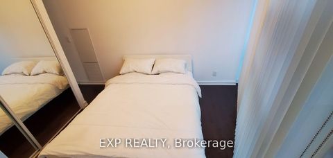 Photo 8 at 2111 - 14 York Street, Waterfront Communities C1, Toronto