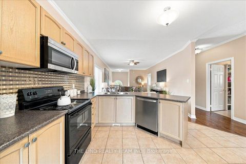 Photo 12 at 61 Mcintyre Drive, Ardagh, Barrie