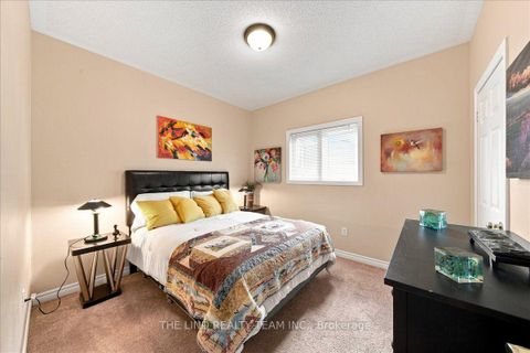 Photo 19 at 61 Mcintyre Drive, Ardagh, Barrie