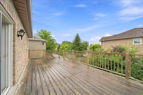 Photo 27 at 61 Mcintyre Drive, Ardagh, Barrie