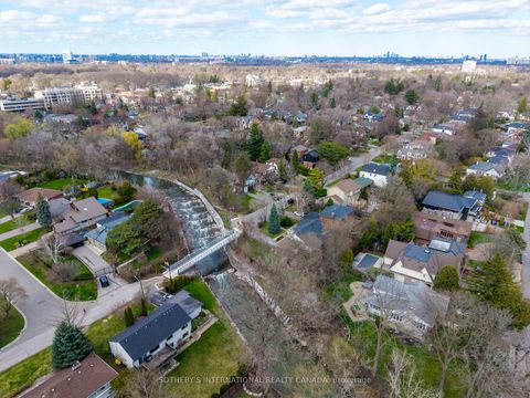 Photo 13 at 55 Van Dusen Boulevard, Queensway, Toronto