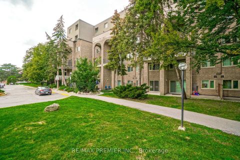 Photo 2 at 345 - 4005 Don Mills Road, Hillcrest Village, Toronto