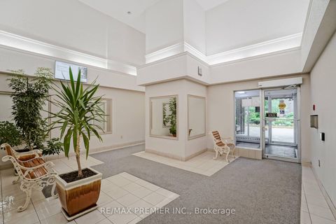 Photo 4 at 345 - 4005 Don Mills Road, Hillcrest Village, Toronto