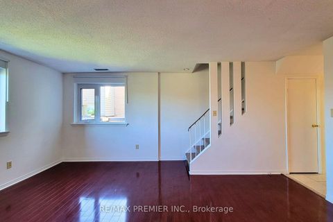 Photo 8 at 345 - 4005 Don Mills Road, Hillcrest Village, Toronto