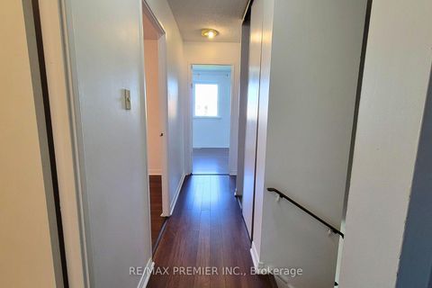 Photo 13 at 345 - 4005 Don Mills Road, Hillcrest Village, Toronto