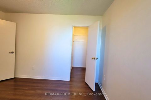 Photo 21 at 345 - 4005 Don Mills Road, Hillcrest Village, Toronto