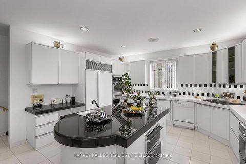 Photo 19 at 83 Hillmount Avenue, Lawrence, Toronto