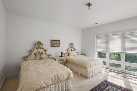 Photo 36 at 83 Hillmount Avenue, Lawrence, Toronto
