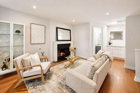 Photo 9 at 3 - 105 Heath Street W, St. Clair, Toronto