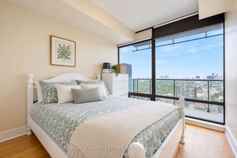 Photo 6 at 2706 - 18 Yorkville Avenue W, Annex, Toronto