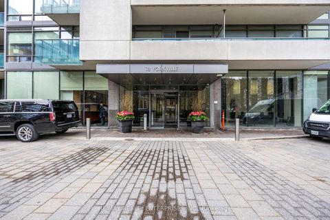 Photo 12 at 2706 - 18 Yorkville Avenue W, Annex, Toronto