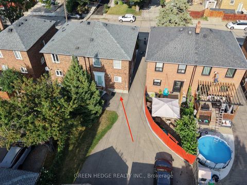 Photo 36 at 66 Cliff Street, Smythe, Toronto