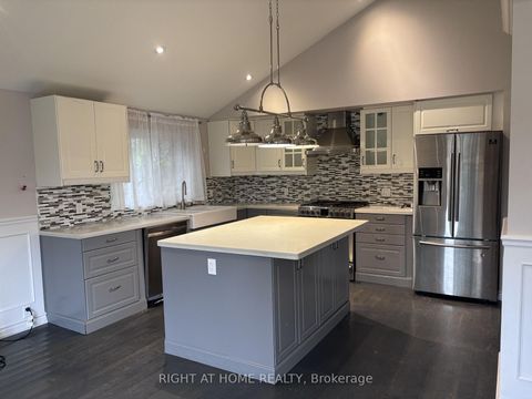 Photo 1 at 60 Brookridge Drive, Bendale, Toronto