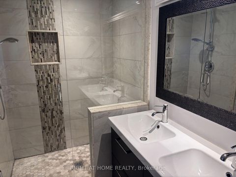 Photo 3 at 60 Brookridge Drive, Bendale, Toronto
