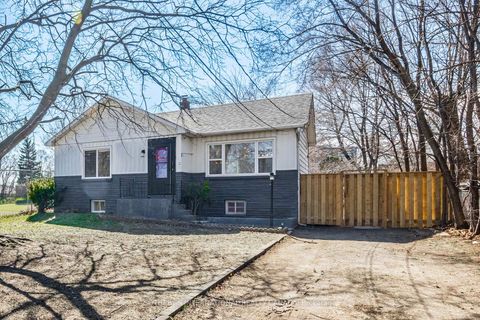 Photo 2 at 4075A Lawrence Avenue E, West Hill, Toronto
